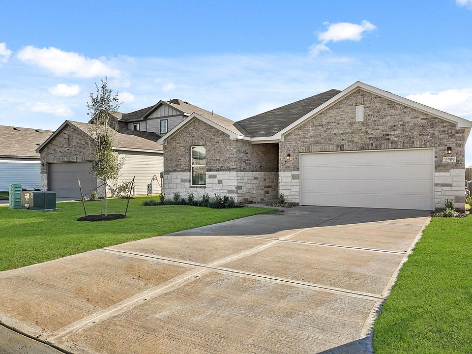 1st image of 11909 Whirlaway Dr