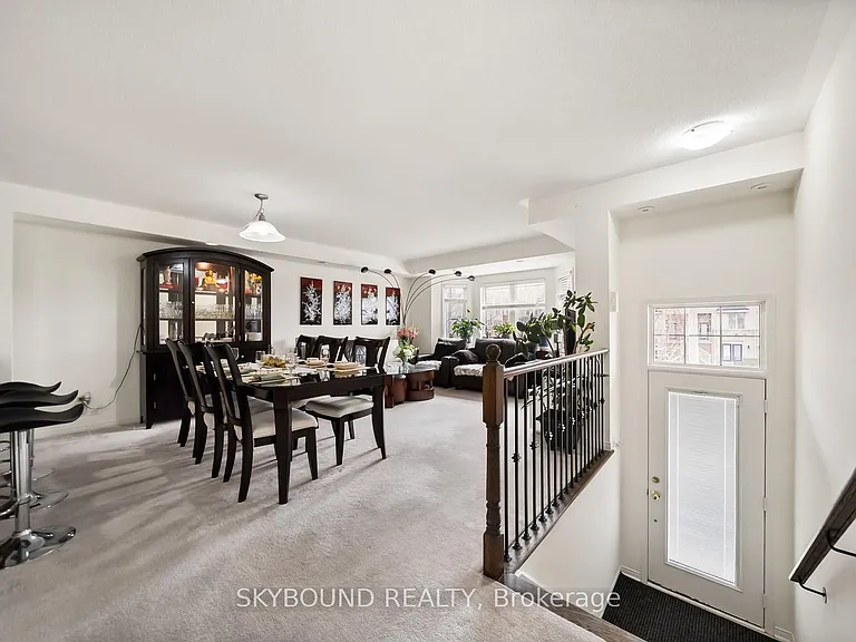 3375 Thomas St #13-14 — Photo 4