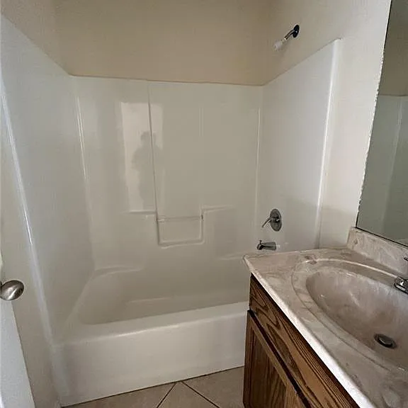315 W Albatross Ave #A — Photo 5