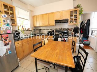 43-04 Newtown Rd #B2, Astoria, NY 11103