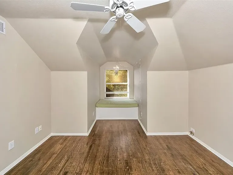 8517 Woodlake Cir — Photo 8