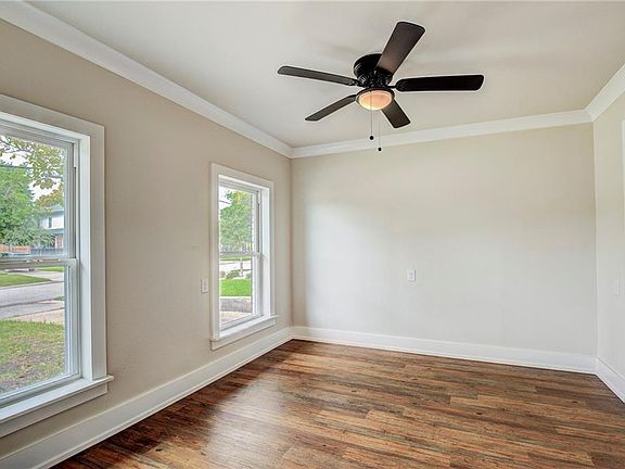 5th image of 4505 Cleary Ave