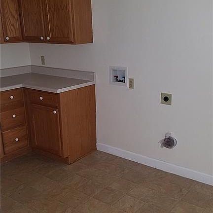 3rd image of 9250 Buckman Ave #A