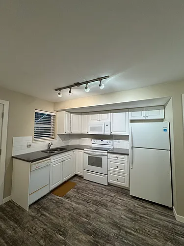 3367 Millard Ave Photo 1