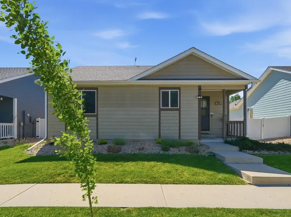 735 Breccia Ave, Loveland, CO 80537