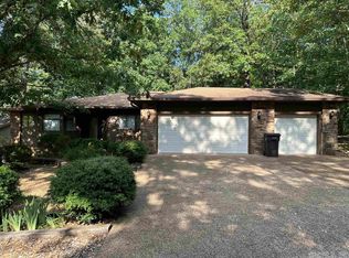 48 Sierra Dr, Hot Springs, AR 71909