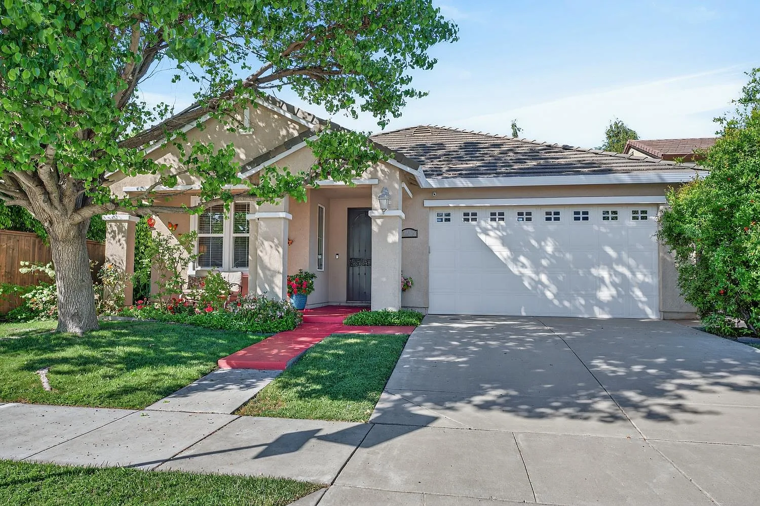 2355 Ortiz Ave photo 1