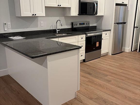 3rd image of 241 W 6th St #108