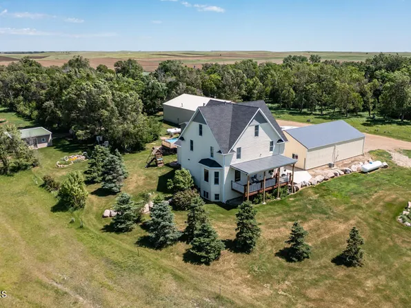 4948 27th Ave, Mandan, ND 58554