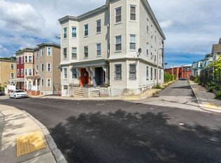 21 Dean St, Dorchester, MA 02125