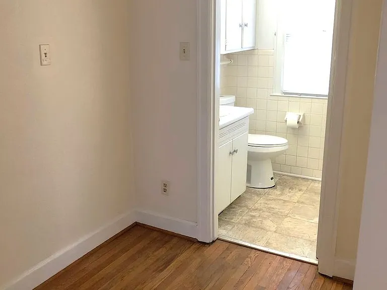 493 Bob O Link Dr #102 — Photo 8