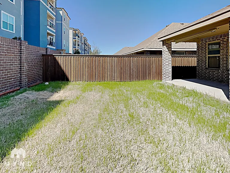2436 Dolostone Dr — Photo 28