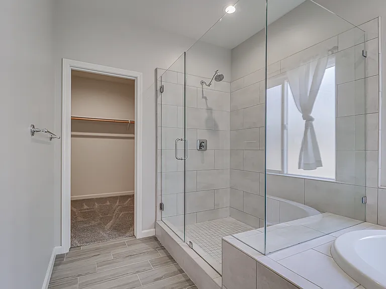 8400 Jean Anne St — Photo 23
