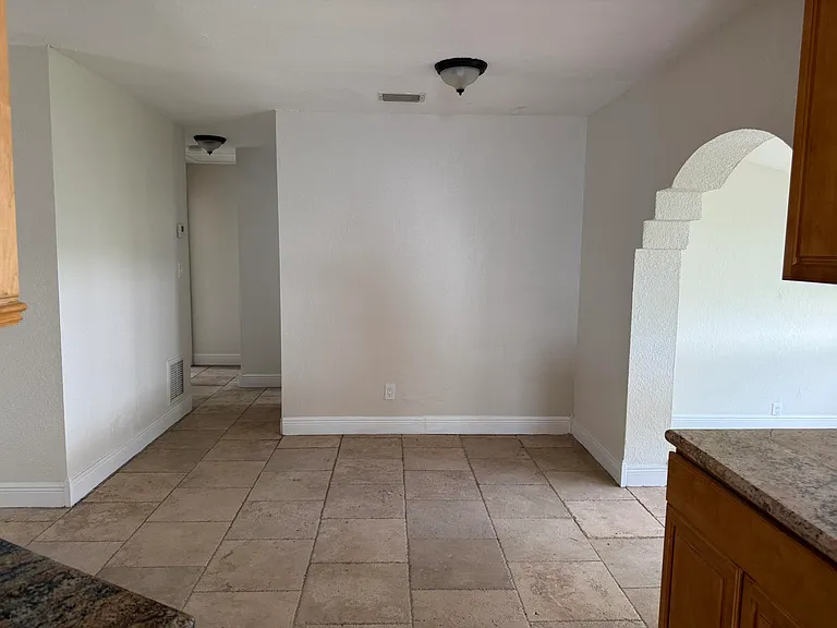 1751 NW 34th Ave — Photo 13