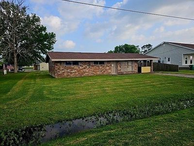 221 Thoroughbred Park Dr, Thibodaux, LA, 70301