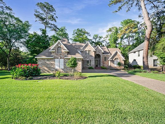 4th image of 3134 Lake Island Dr