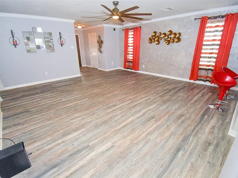 12114 Helvick Crescent Ave — Photo 7