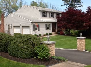 4 Ferndale Rd, New City, NY 10956