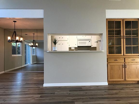 5th image of 2637 Volga Way