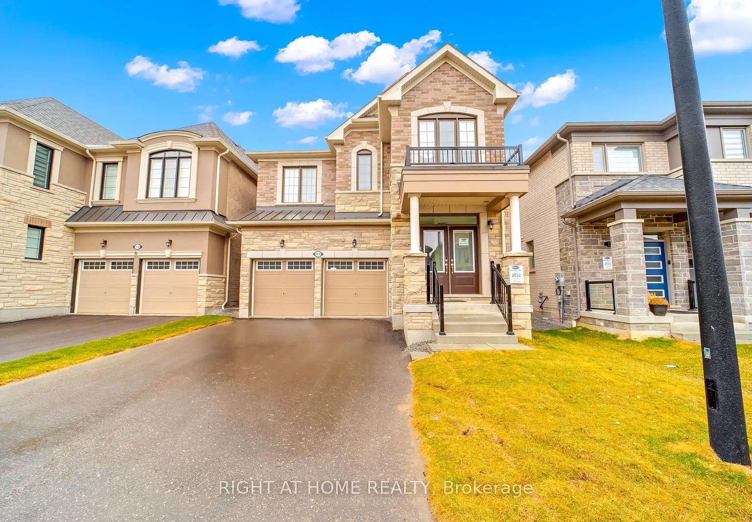 4 bed, $3,600 — Photo 1