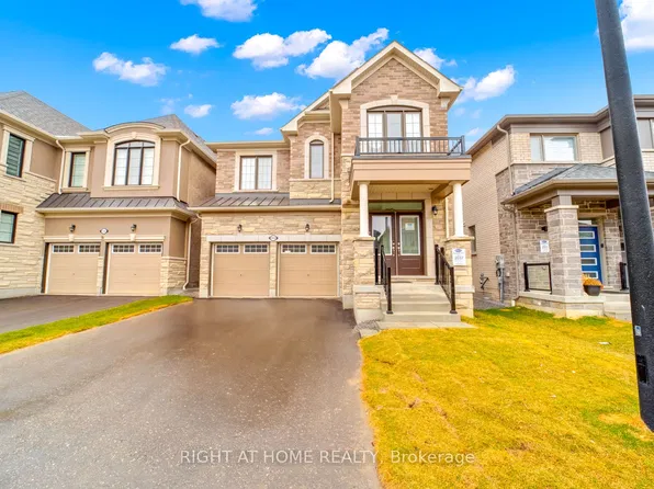 1410 Swallowtail Ln, Pickering, ON L1X 0J9