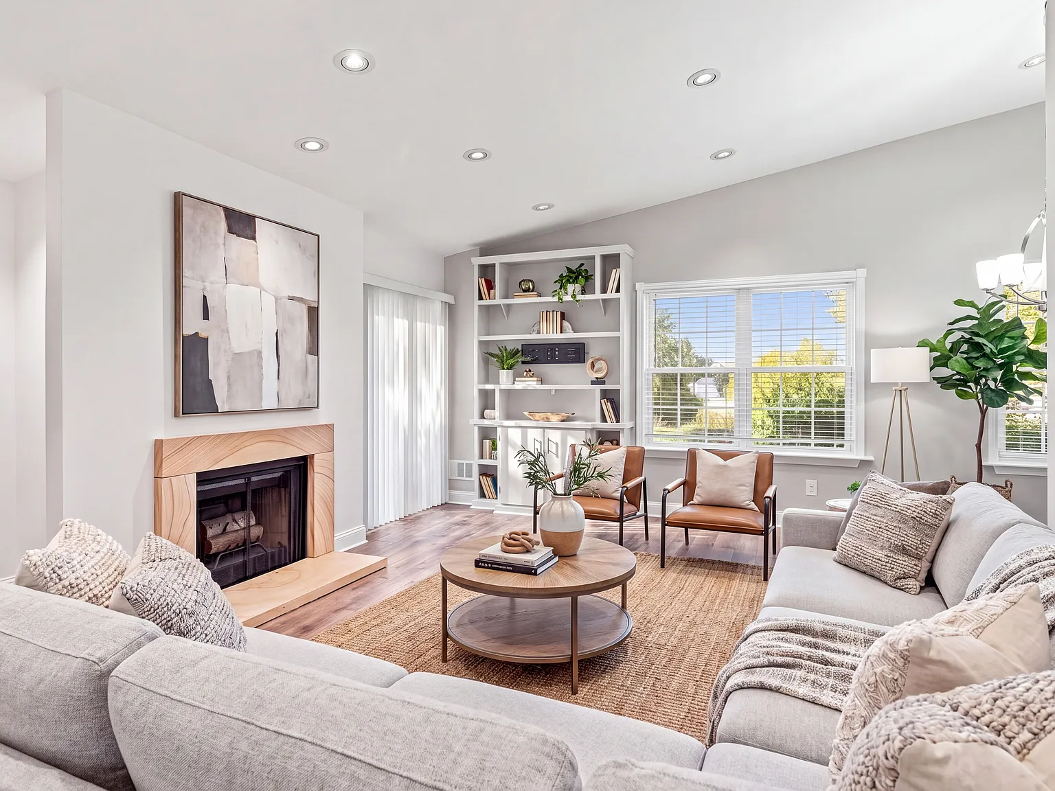 2 bed, 1200 sqft, $3,000 — Photo 3