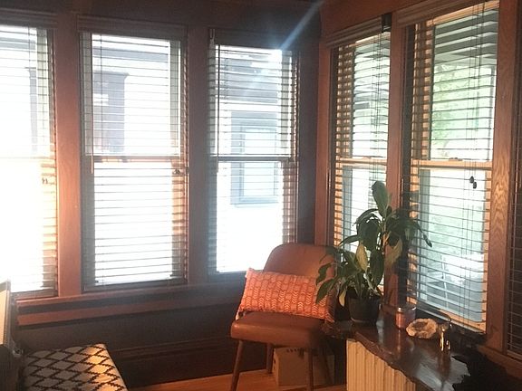 3rd image of 3801 Blaisdell Ave APT 1