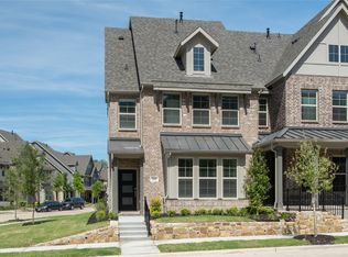2101 Naples Dr, Rowlett, TX 75088