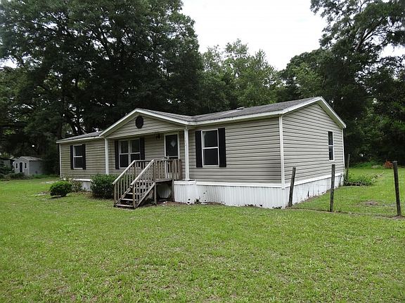 4th image of 1403 NW 13th St