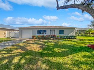 11235 Oakhaven Dr, Pinellas Park, FL 33782