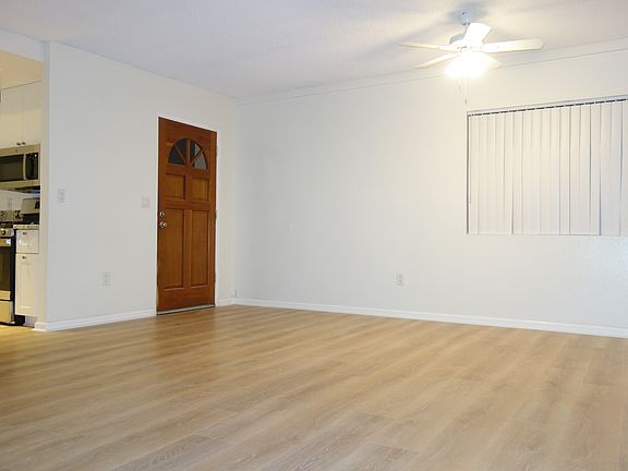 3rd image of 719 Alabama St APT C