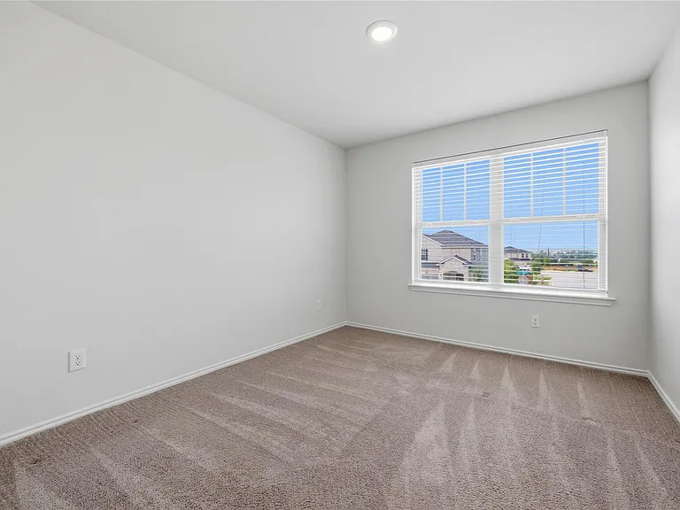 316 Stone Water Ln — Photo 28