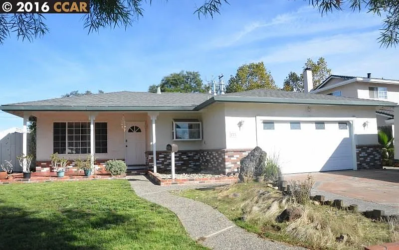 771 Maria Way photo 1