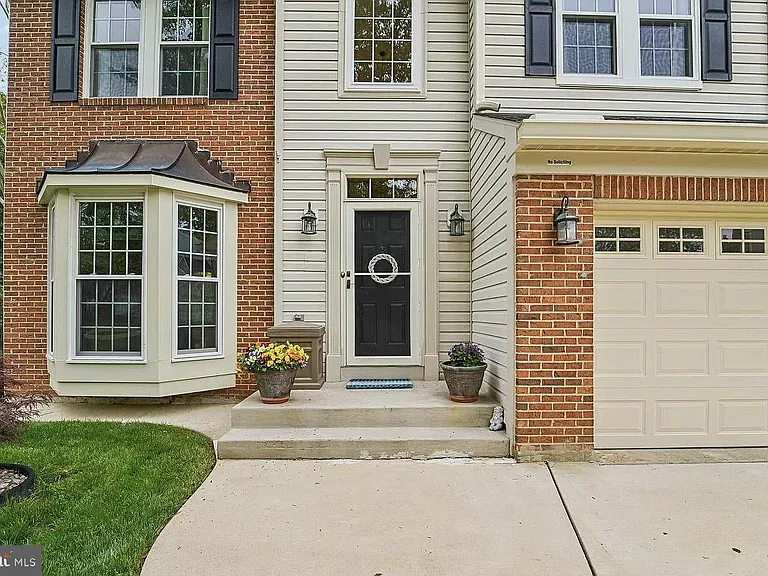 18613 Meadowland Ter — Photo 9