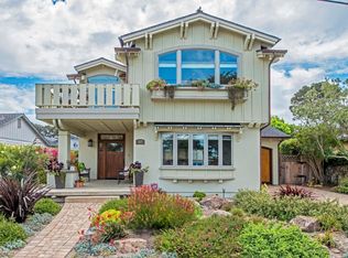 1015 Del Monte Blvd, Pacific Grove, CA 93950