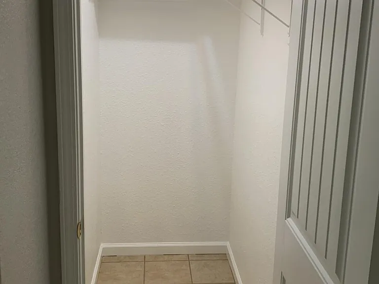 132 S Beverly Ave #132 — Photo 10