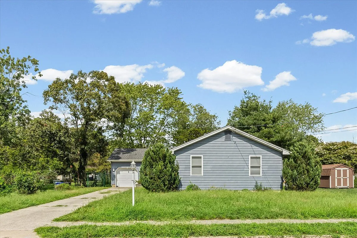 11 Fifield Avenue (EHT) - 11Fifield — Photo 4