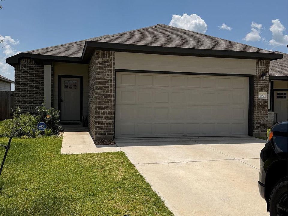 1st image of 3056 Plateau Dr