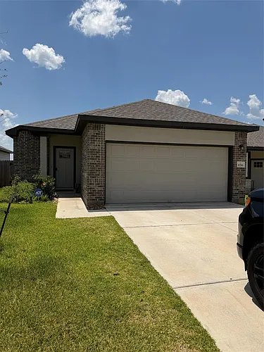 3056 Plateau Dr Photo 1