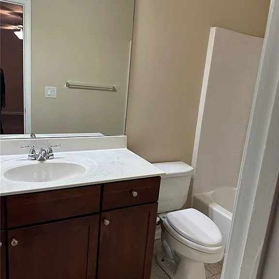 4635 Granby Cir — Photo 19