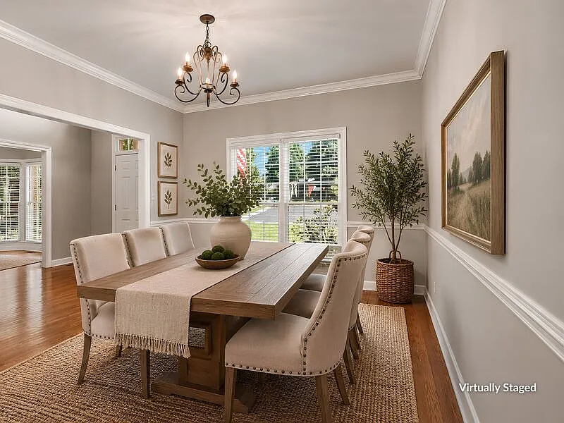 4 bed, 3.5 bath, 3050 sqft, $2,800 — Photo 3