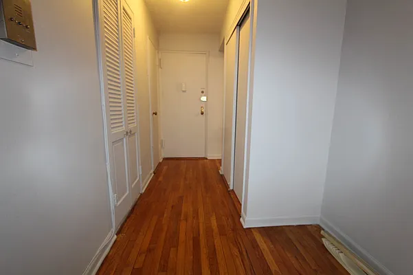 Rented by Contact Realty | media 4