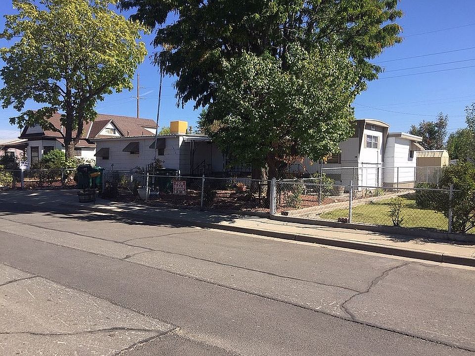 2nd image of 1212 Bramble Ave
