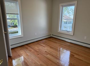 12 Hamilton St #21, Somerville, MA 02144