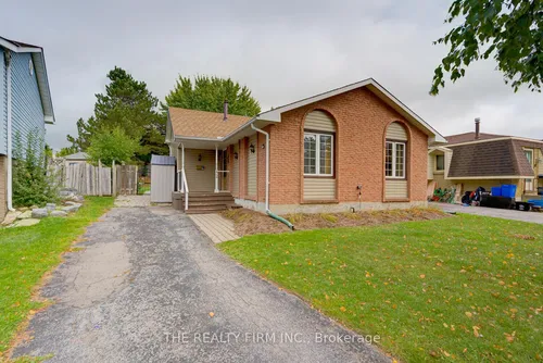 42 Beechmount Cres Photo 1
