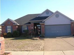 9319 Cayes Dr, Evansville, IN