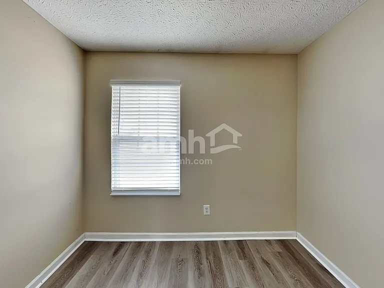 7057 Bennell Dr — Photo 20