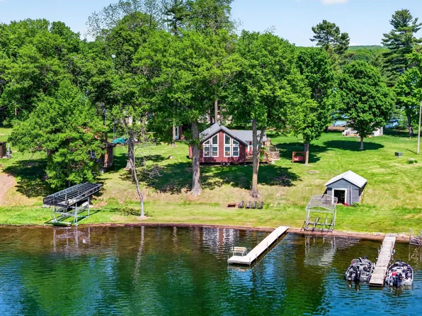 N1333 Island Parking Rd, Sarona, WI 54870