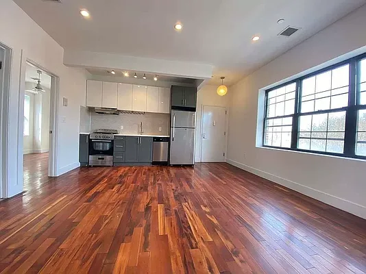 Rented by Superior Homes | media 6