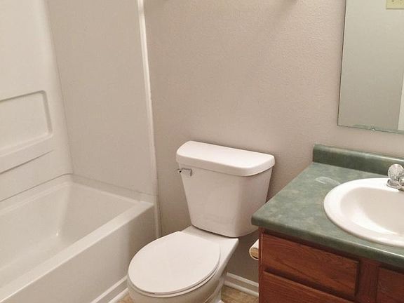 2nd image of 2769 Chilton Dr